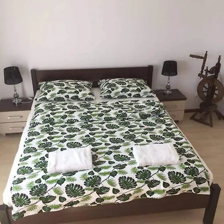 Noclegi Dobry Kwadrat Bodzentyn Zewnętrze zdjęcie